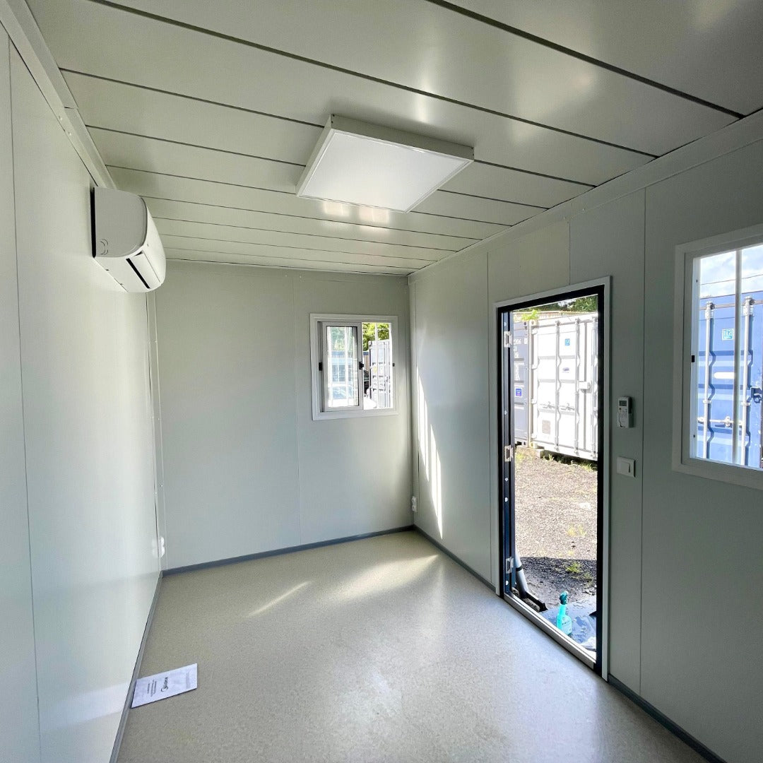Modulares Büro 15 m² mit Sanitärbereich und Klimaanlage