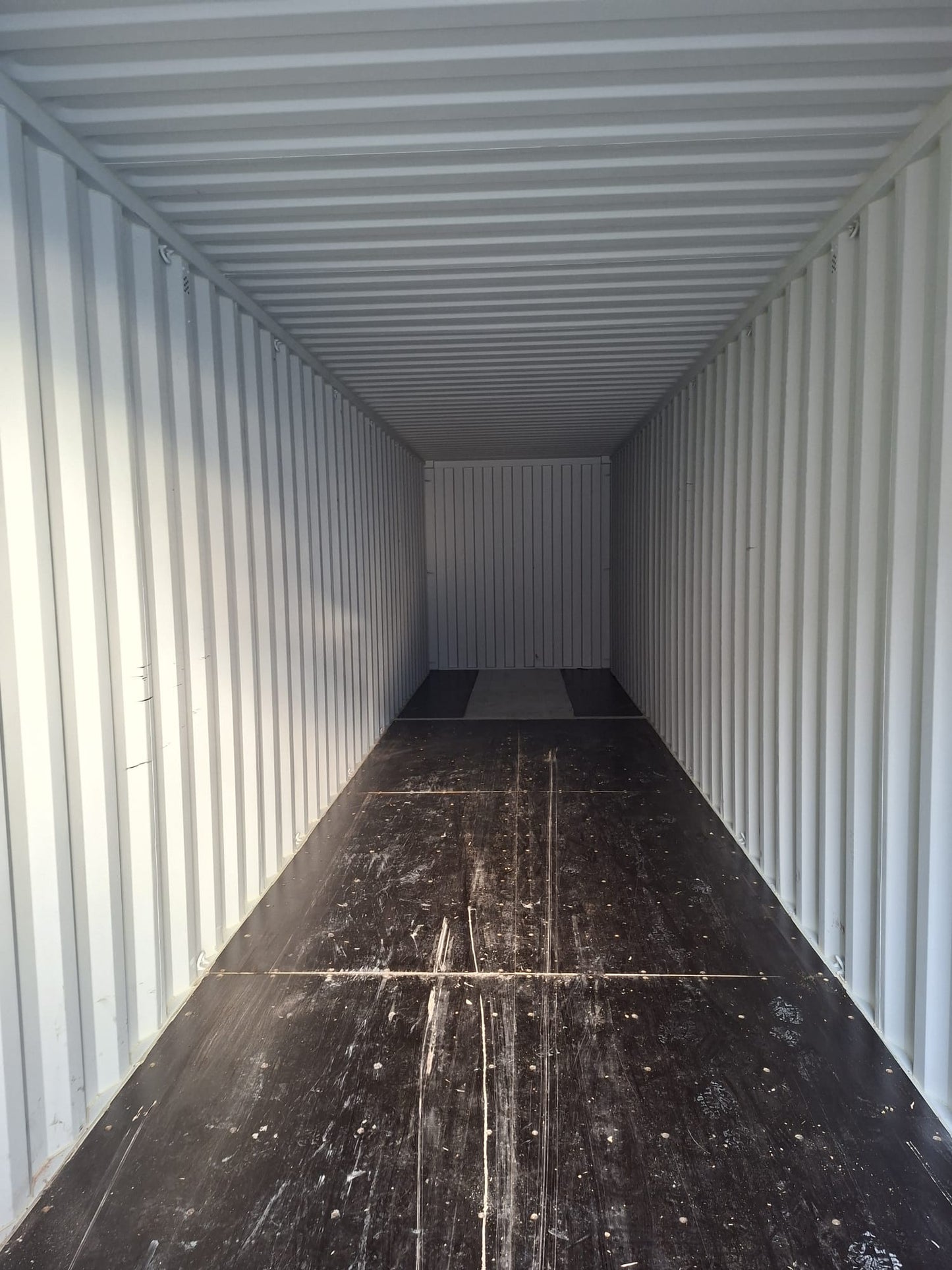 Neuer 40-Fuß-High-Cube-Container – Anthrazitgrau