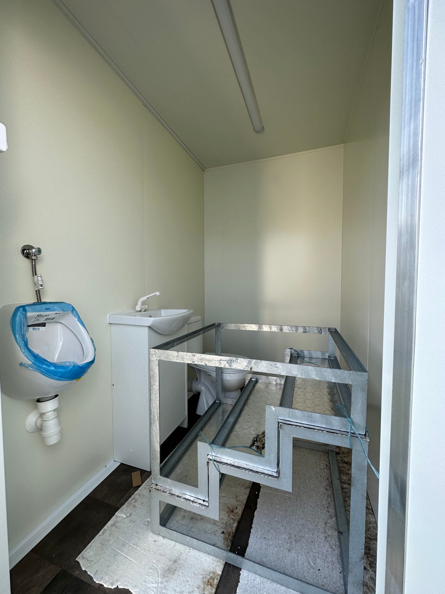 Autarker WC-Anhänger Damen / Herren mit Großtank