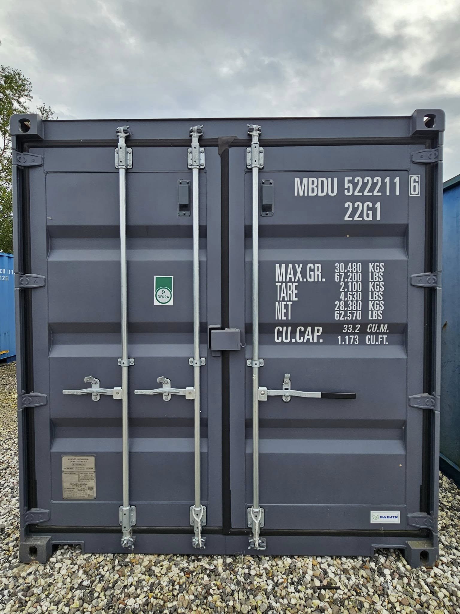 Nouveau conteneur isolé de 20 pieds en RAL 7016 – avec Easy Lock