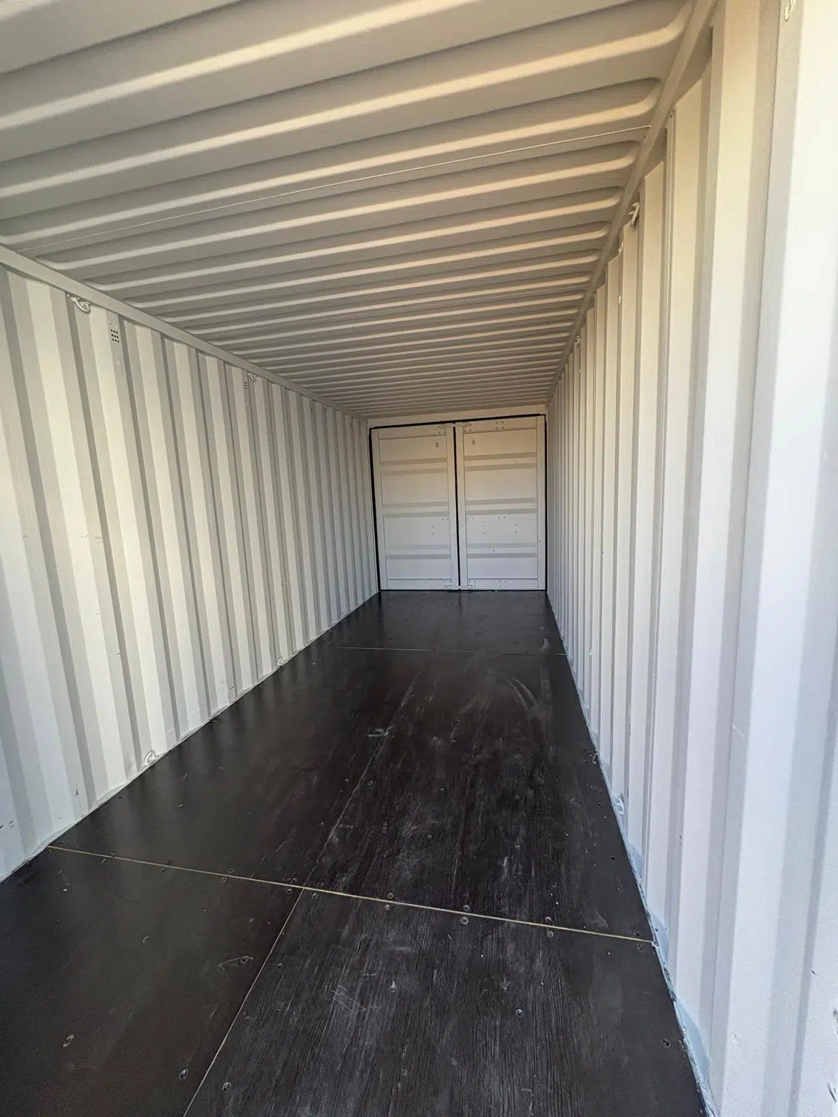 Conteneur Dry Double Door 20 pieds – utilisé 1 fois